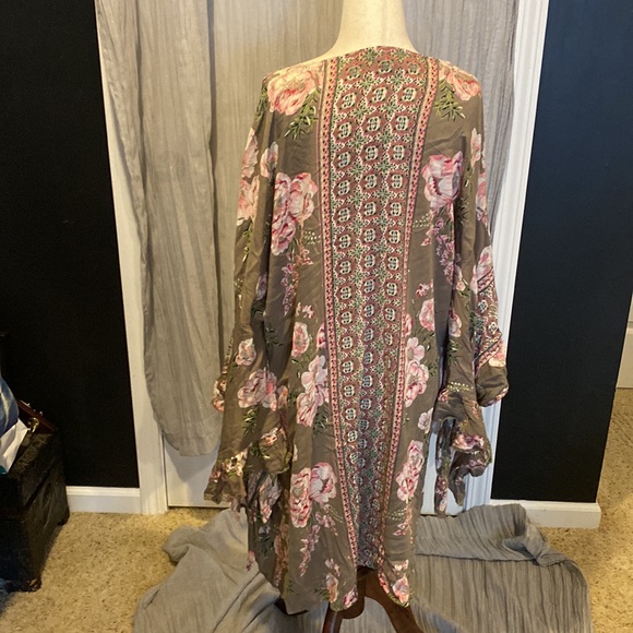 Very pretty Kimono, size Med, colorful - Picture 5 of 6
